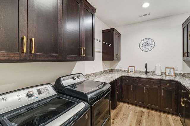 3020 Swan Court, Cottonwood, CA 96022