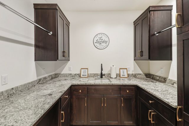 3020 Swan Court, Cottonwood, CA 96022