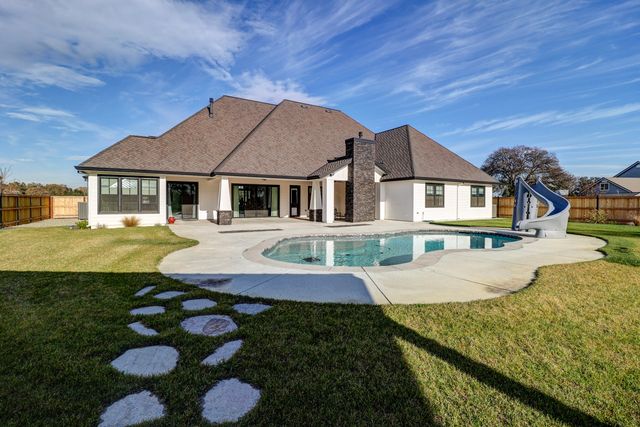 3020 Swan Court, Cottonwood, CA 96022