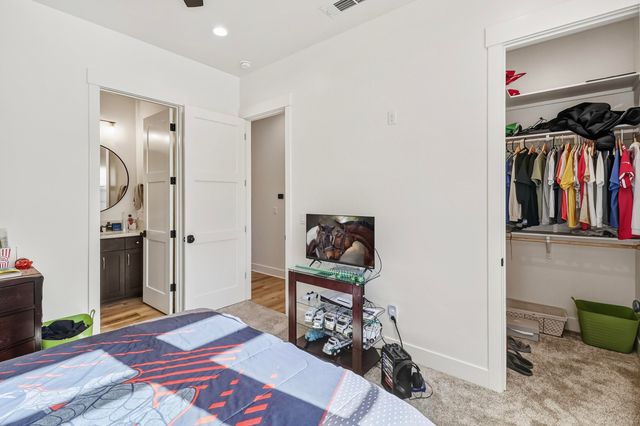 3020 Swan Court, Cottonwood, CA 96022