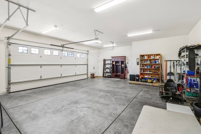 3020 Swan Court, Cottonwood, CA 96022