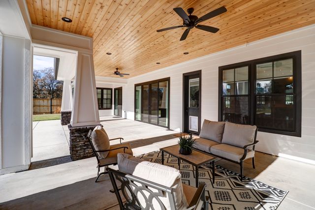 3020 Swan Court, Cottonwood, CA 96022