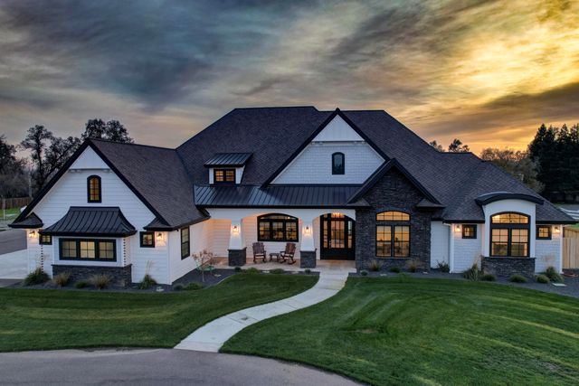 3020 Swan Court, Cottonwood, CA 96022