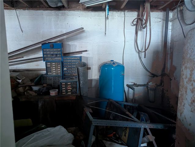 5031 W National Road, Bethel Twp, OH 45504