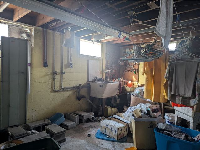 5031 W National Road, Bethel Twp, OH 45504