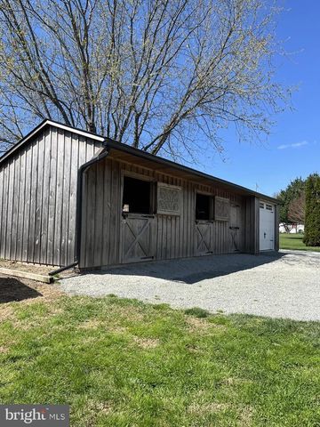 5 HOMESTEAD LN, Cochranville, PA 19330
