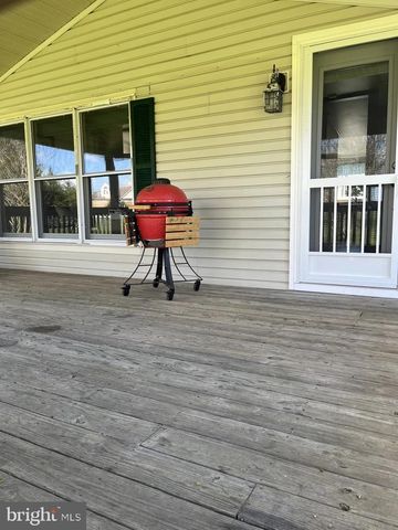 5 HOMESTEAD LN, Cochranville, PA 19330
