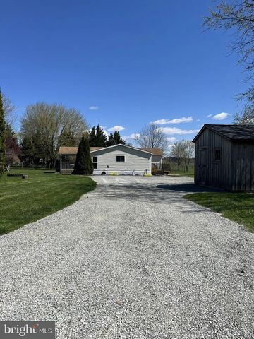 5 HOMESTEAD LN, Cochranville, PA 19330