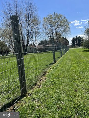 5 HOMESTEAD LN, Cochranville, PA 19330