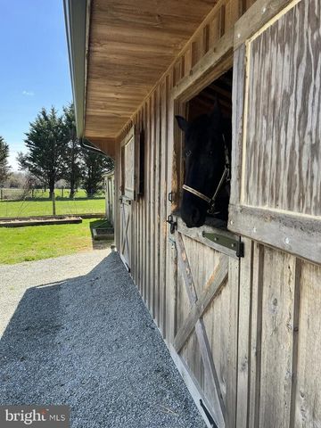 5 HOMESTEAD LN, Cochranville, PA 19330