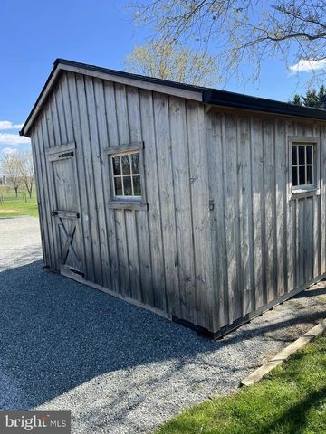 5 HOMESTEAD LN, Cochranville, PA 19330