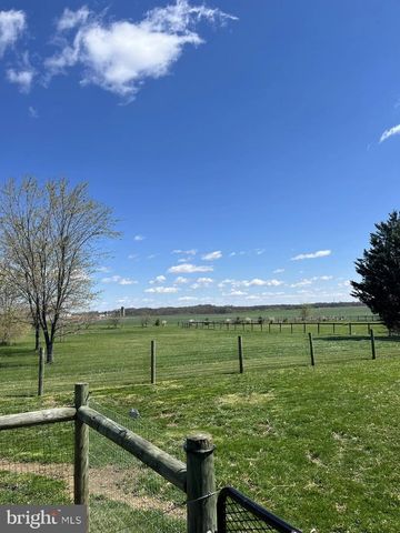 5 HOMESTEAD LN, Cochranville, PA 19330