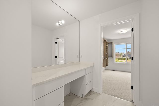 57242 Veridian Boulevard, Washington Twp, MI 48094