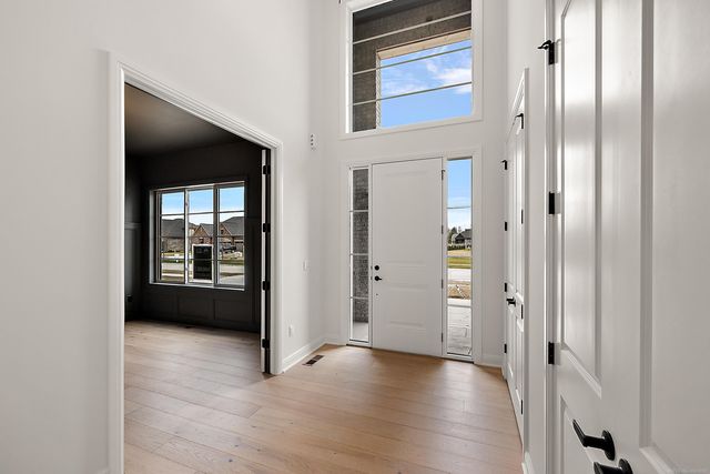 57242 Veridian Boulevard, Washington Twp, MI 48094