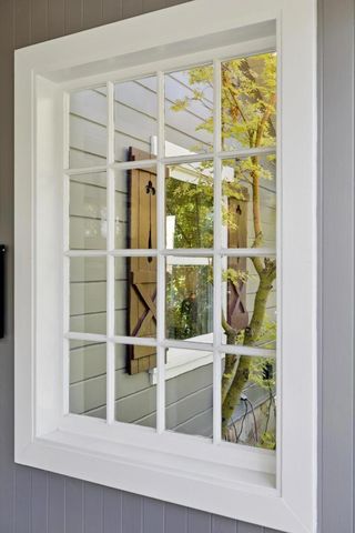 1325 Paloma Avenue, Burlingame, CA 94010