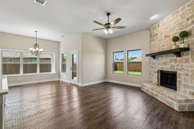 306 Mercer Drive, Josephine, TX 75173