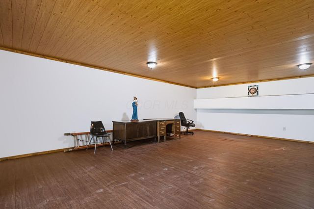 8235 Pleasant Chapel Road SE, Newark, OH 43056