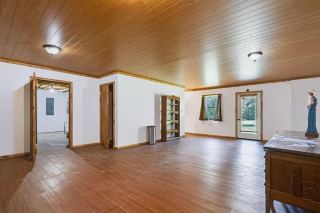 8235 Pleasant Chapel Road SE, Newark, OH 43056