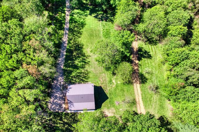 8235 Pleasant Chapel Road SE, Newark, OH 43056