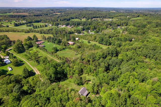 8235 Pleasant Chapel Road SE, Newark, OH 43056
