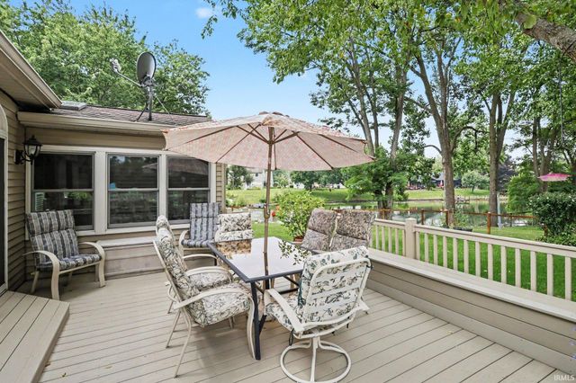 1629 Ladbrooke Lane, South Bend, IN 46614