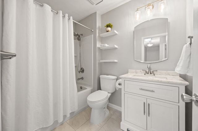 1705 Houndstooth Glen, Lexington, KY 40515