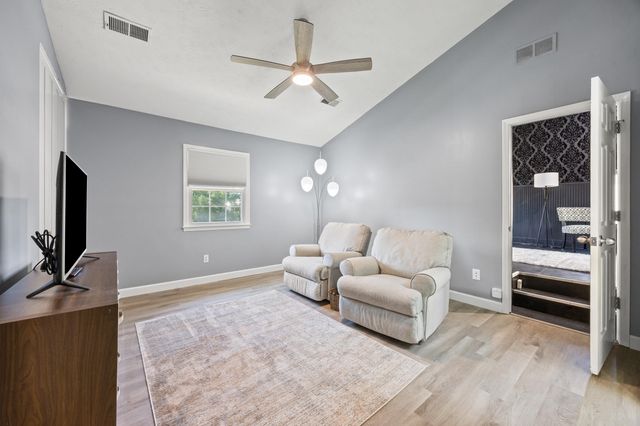 1705 Houndstooth Glen, Lexington, KY 40515