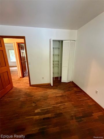 2807 Margate Circle, Flint, MI 48506