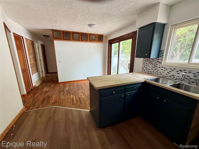 2807 Margate Circle, Flint, MI 48506