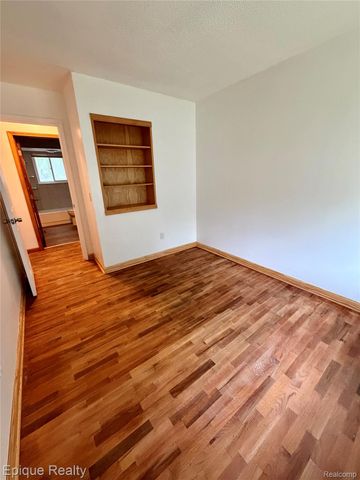 2807 Margate Circle, Flint, MI 48506