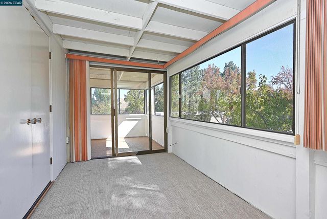 1361 Singingwood Ct 7, Walnut Creek, CA 94595