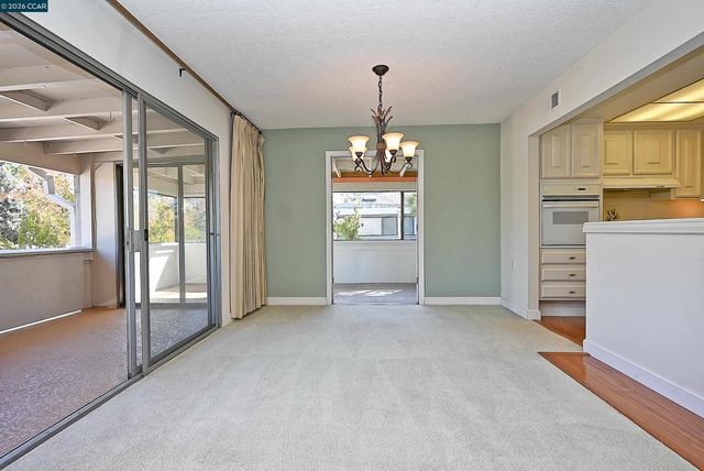 1361 Singingwood Ct 7, Walnut Creek, CA 94595