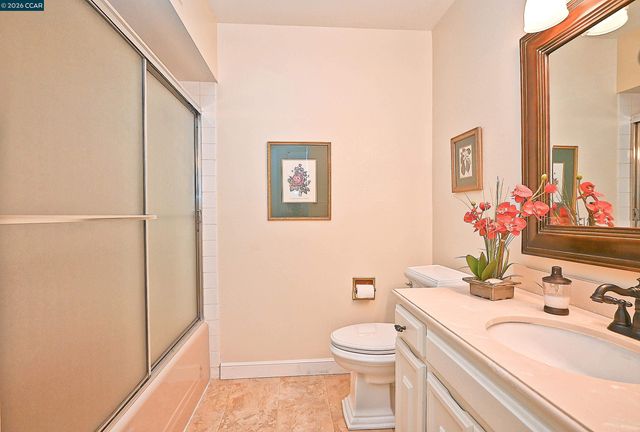 1361 Singingwood Ct 7, Walnut Creek, CA 94595