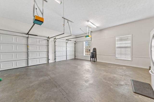 2200 Crescentview Rd, Pulaski, TN 38478