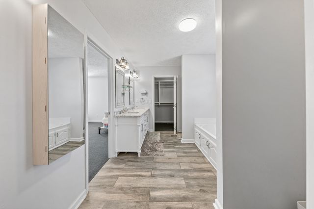 2200 Crescentview Rd, Pulaski, TN 38478