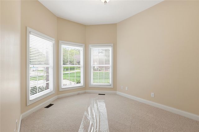 1901 N Regent Park Drive, Bellbrook, OH 45305