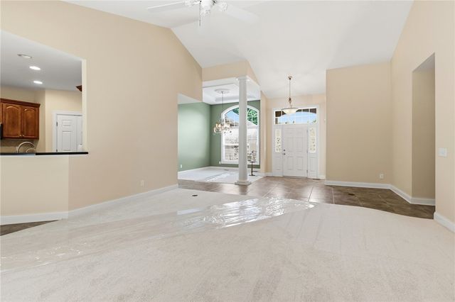 1901 N Regent Park Drive, Bellbrook, OH 45305