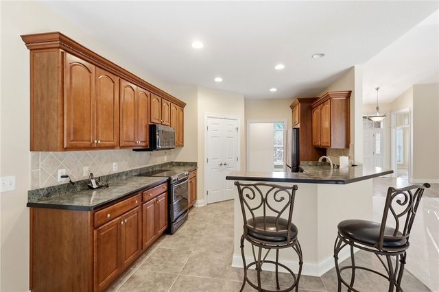 1901 N Regent Park Drive, Bellbrook, OH 45305