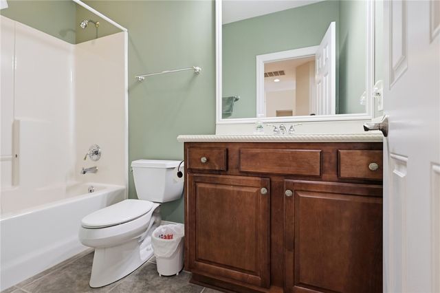 1901 N Regent Park Drive, Bellbrook, OH 45305