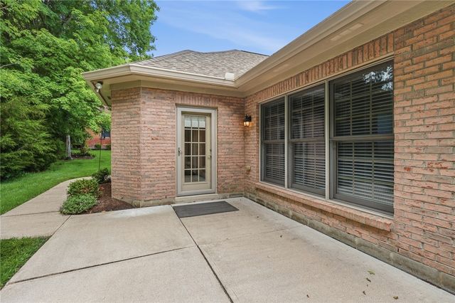 1901 N Regent Park Drive, Bellbrook, OH 45305