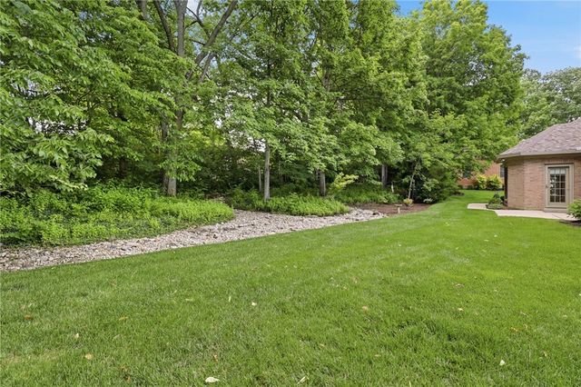 1901 N Regent Park Drive, Bellbrook, OH 45305