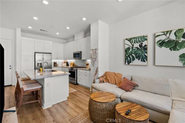 27466 Mercantile Court 303, Valencia, CA 91381