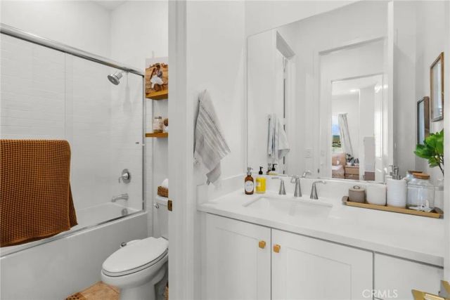 27466 Mercantile Court 303, Valencia, CA 91381