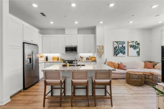 27466 Mercantile Court 303, Valencia, CA 91381