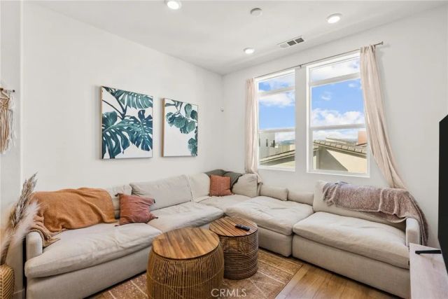 27466 Mercantile Court 303, Valencia, CA 91381