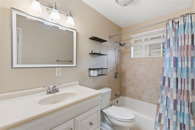 407 Present Street, Missouri City, TX 77489