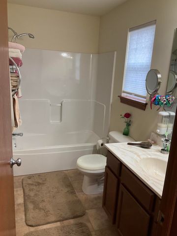 1731 Senator Drive, East Chicago, IN 46312