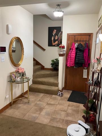 1731 Senator Drive, East Chicago, IN 46312