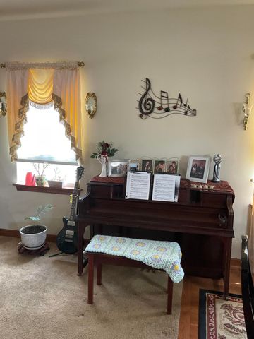 1731 Senator Drive, East Chicago, IN 46312