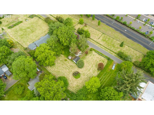 6614 Ne ALDER St, Hillsboro, OR 97124